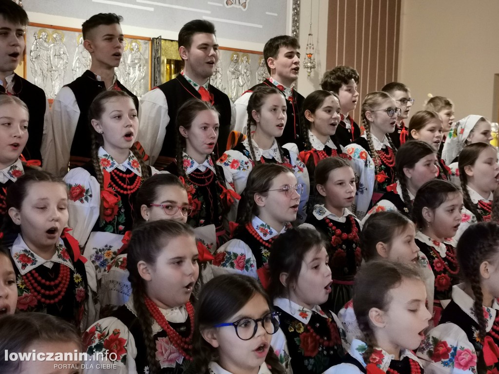Koderki zaśpiewały w kościele p.w. Chrystusa Dobrego Pasterza w Łowiczu
