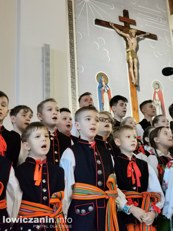 Koderki zaśpiewały w kościele p.w. Chrystusa Dobrego Pasterza w Łowiczu