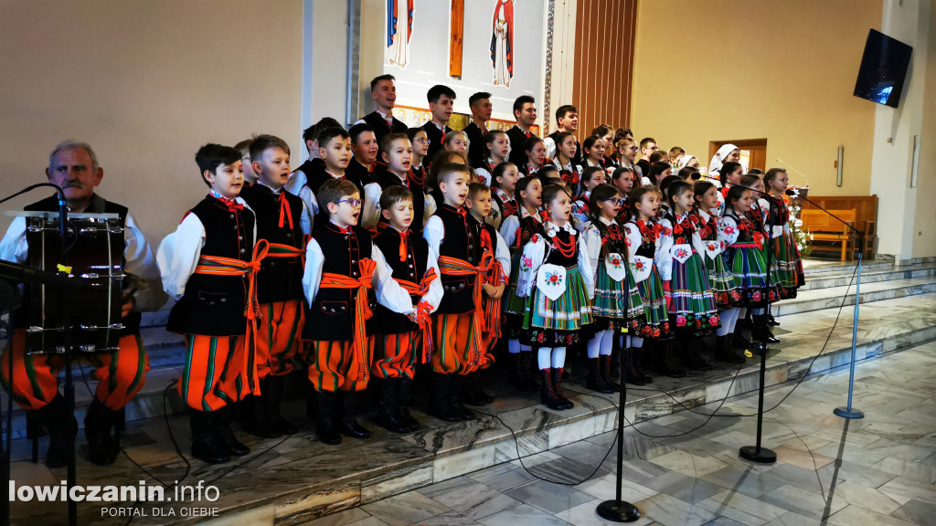Koderki zaśpiewały w kościele p.w. Chrystusa Dobrego Pasterza w Łowiczu
