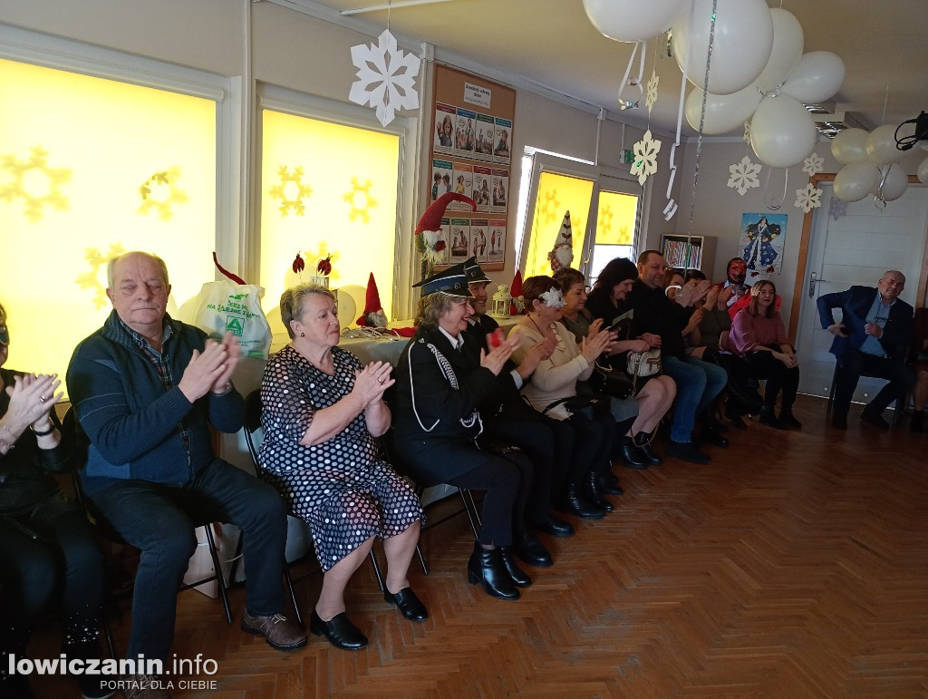 Bal niedźwiadków z babciami i dziadkami