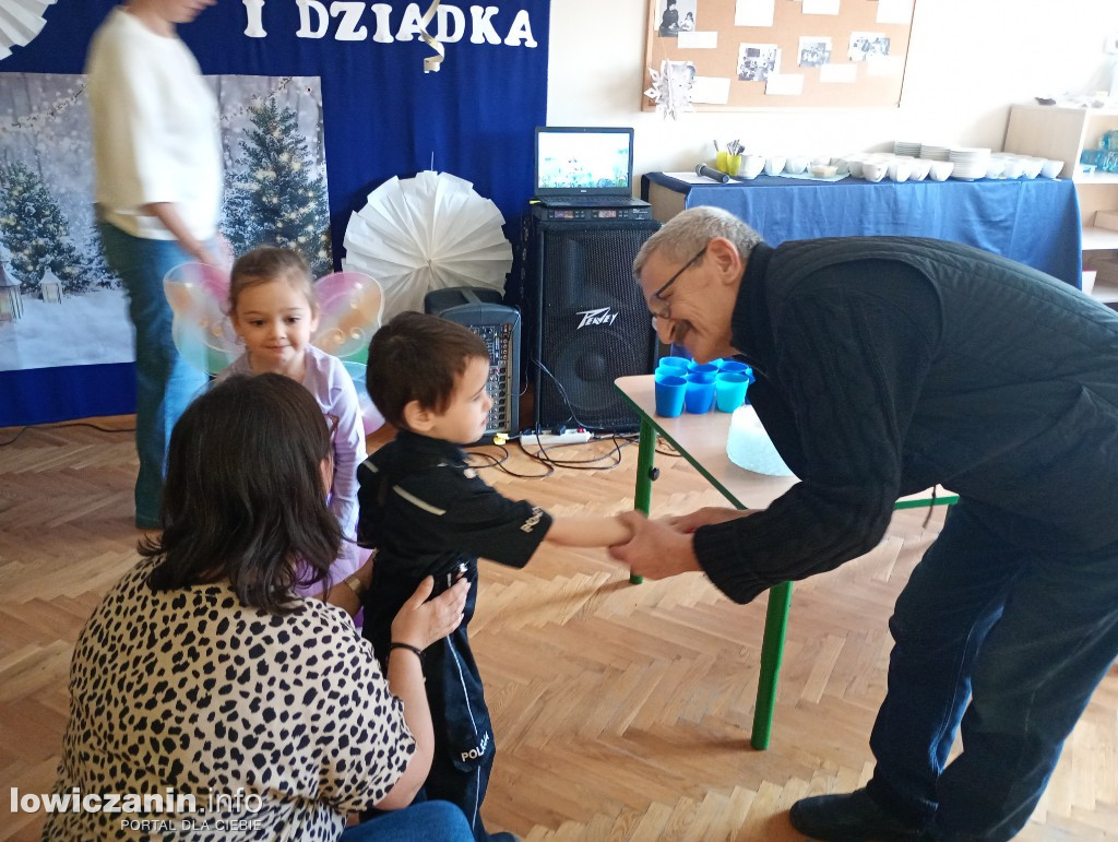 Bal niedźwiadków z babciami i dziadkami
