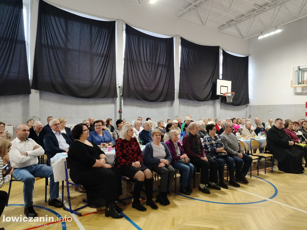 Kolędowanie z Babcią i Dziadkiem w Bobrownikach