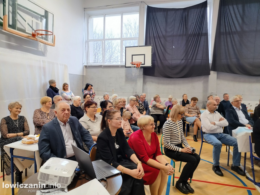 Kolędowanie z Babcią i Dziadkiem w Bobrownikach