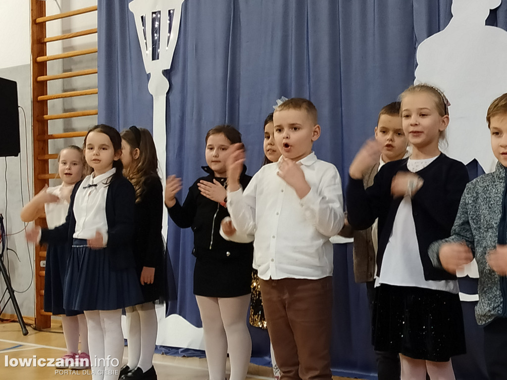 Kolędowanie z Babcią i Dziadkiem w Bobrownikach