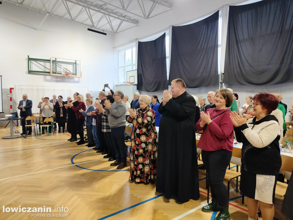 Kolędowanie z Babcią i Dziadkiem w Bobrownikach