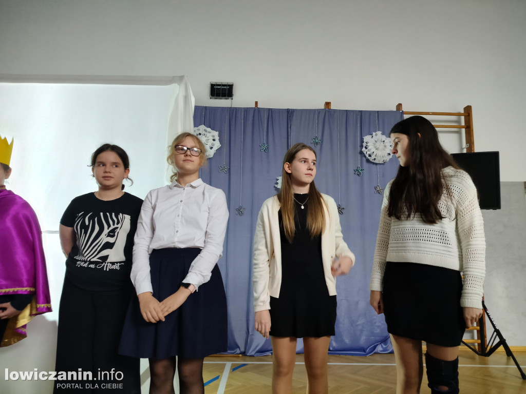 Kolędowanie z Babcią i Dziadkiem w Bobrownikach