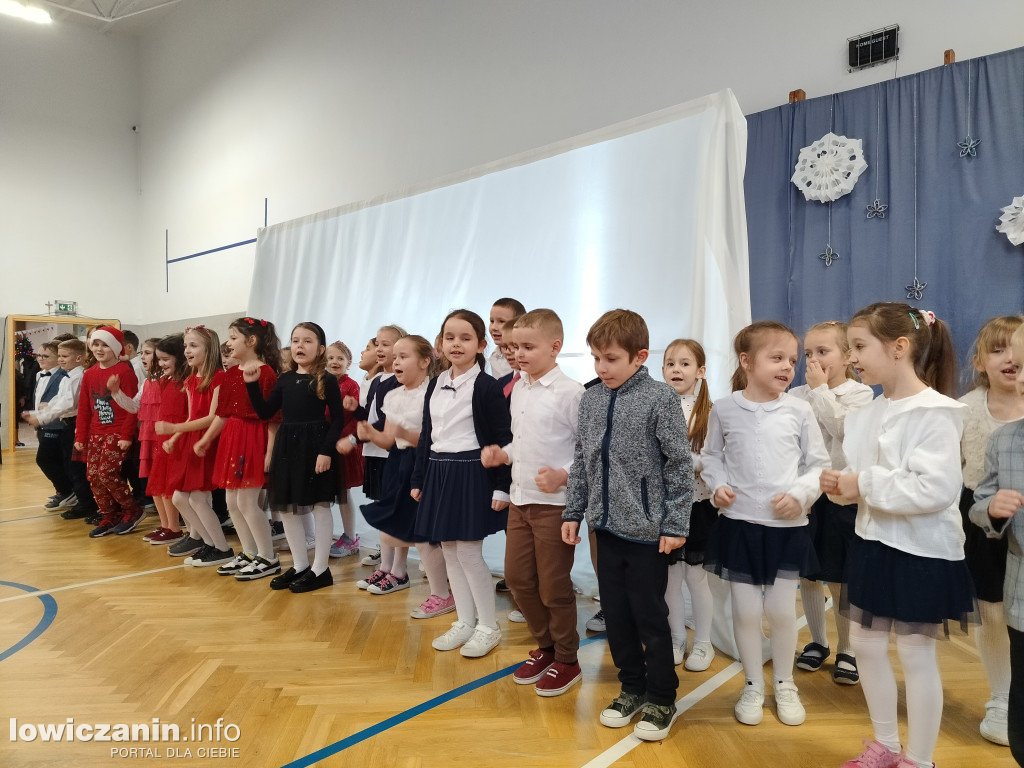 Kolędowanie z Babcią i Dziadkiem w Bobrownikach