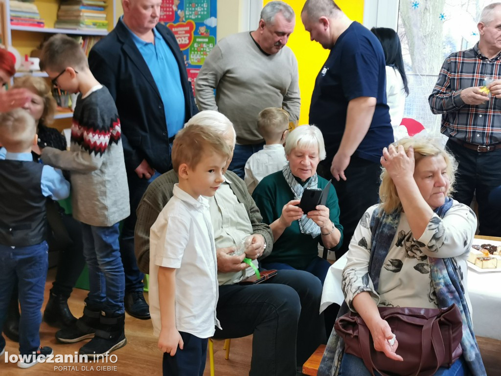 Przedstawienie dla Babci i Dziadka w Słoneczku