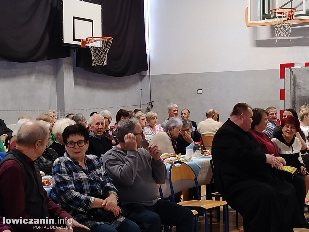 Kolędowanie z Babcią i Dziadkiem w Bobrownikach