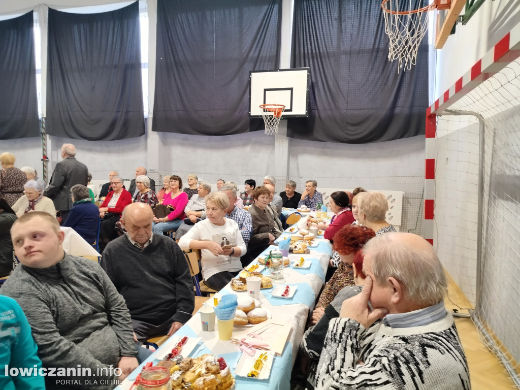 Kolędowanie z Babcią i Dziadkiem w Bobrownikach