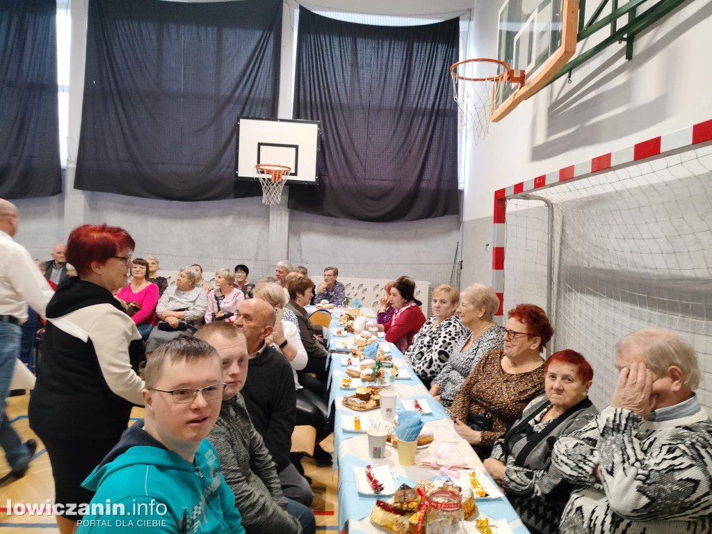 Kolędowanie z Babcią i Dziadkiem w Bobrownikach