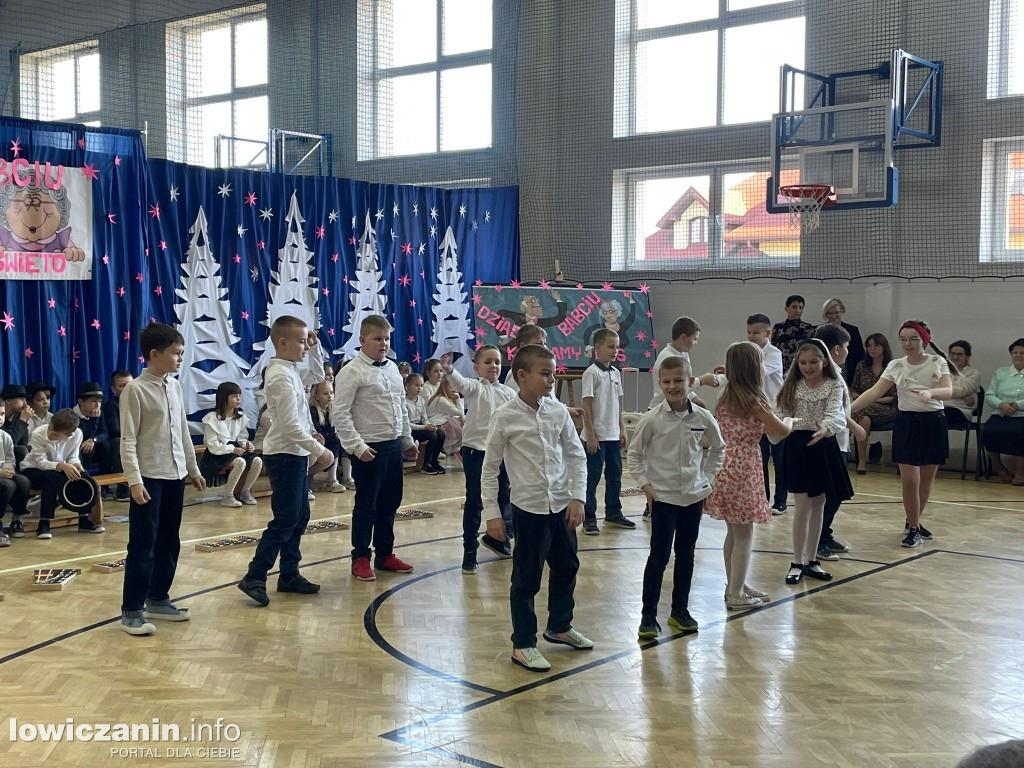 Dzień Babci i Dziadka w ZSP w Lubiankowie