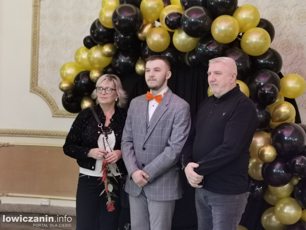 Studniówka Zespołu Szkół w Bolimowie