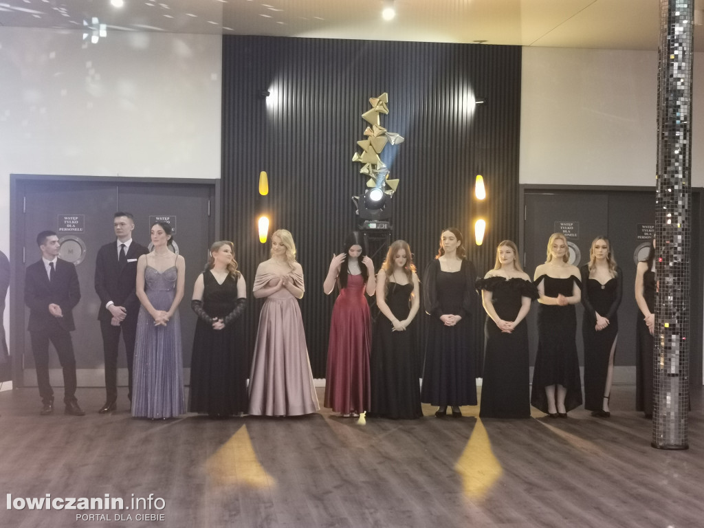 Studniówka II LO w Łowiczu (cz. II)