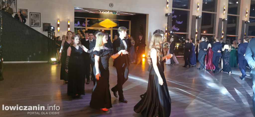 Studniówka II LO w Łowiczu (cz. II)