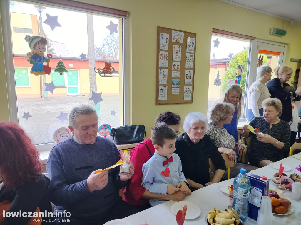 Dzień Babci i Dziadka w przedszkolu Słoneczko