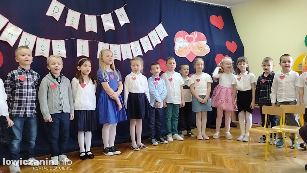 Dzień Babci i Dziadka w przedszkolu Słoneczko