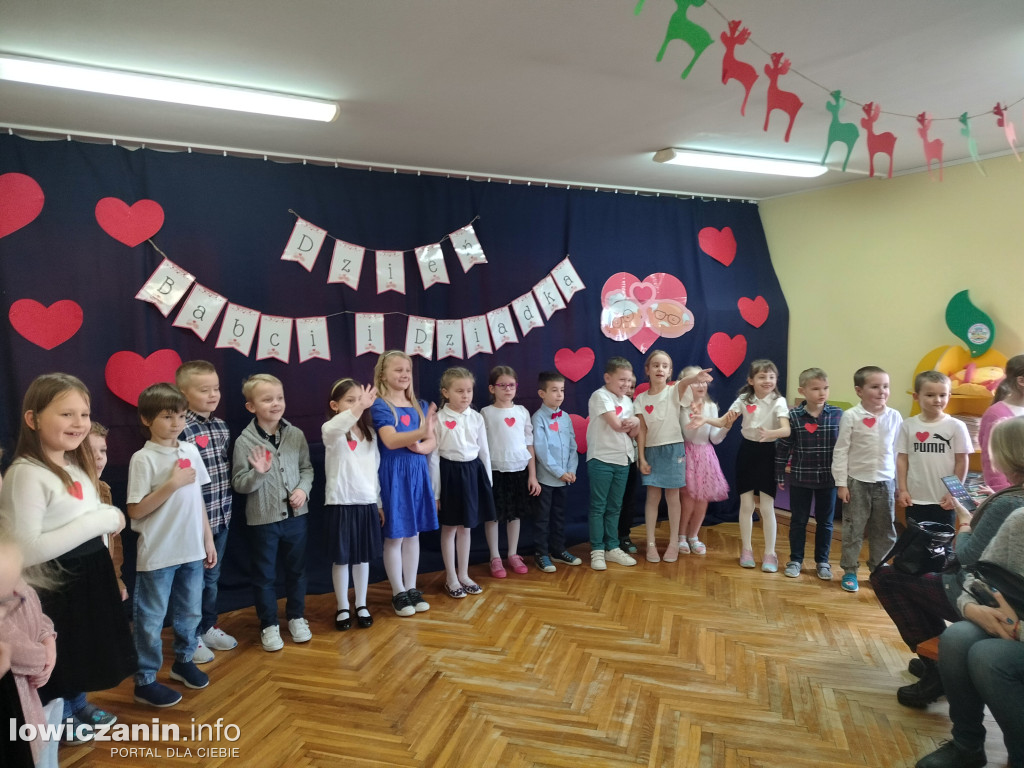 Dzień Babci i Dziadka w przedszkolu Słoneczko