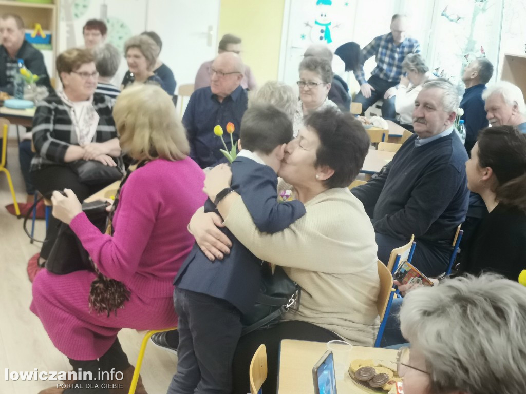Dzień Babci i dziadka w Pszczółce Mai