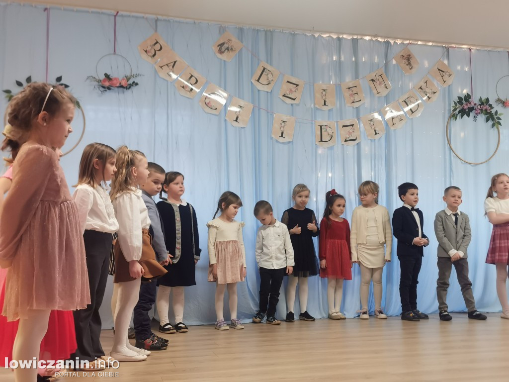Dzień Babci i dziadka w Pszczółce Mai