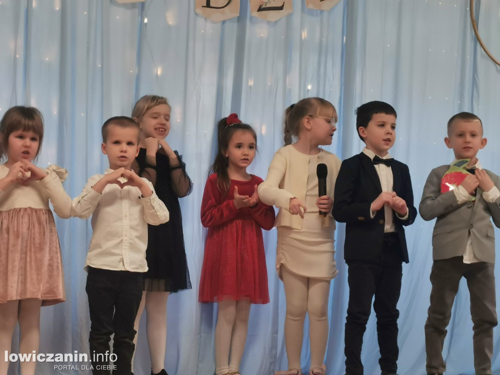 Dzień Babci i dziadka w Pszczółce Mai