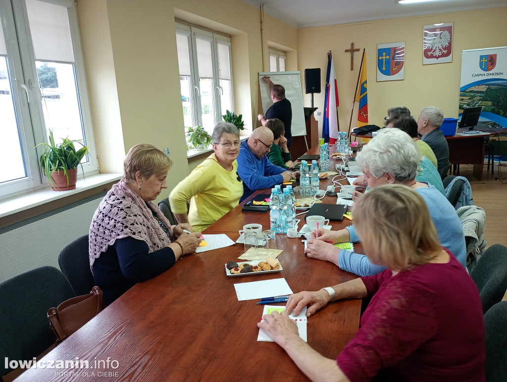 Dmosin. Szkolenie z nowych technologii dla seniorów