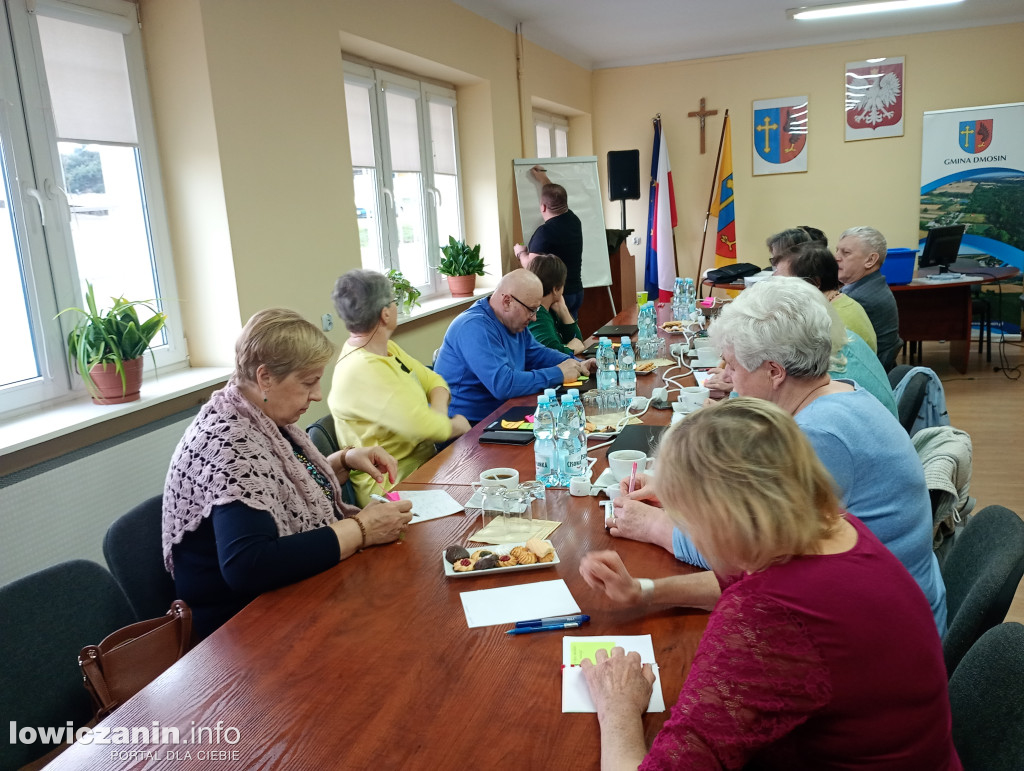 Dmosin. Szkolenie z nowych technologii dla seniorów