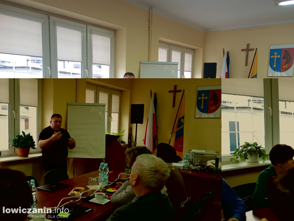 Dmosin. Szkolenie z nowych technologii dla seniorów
