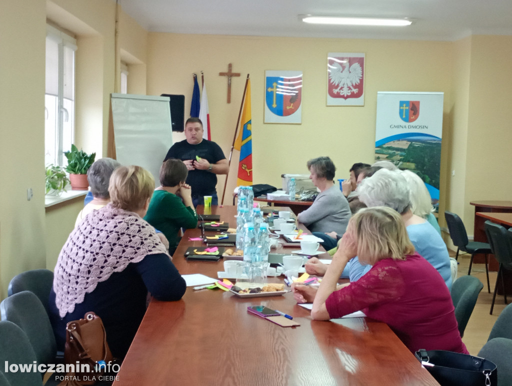Dmosin. Szkolenie z nowych technologii dla seniorów