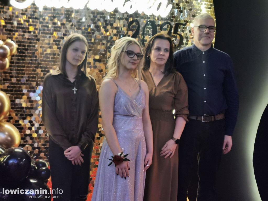 Studniówka ZSCKR-u w Zduńskiej Dąbrowie