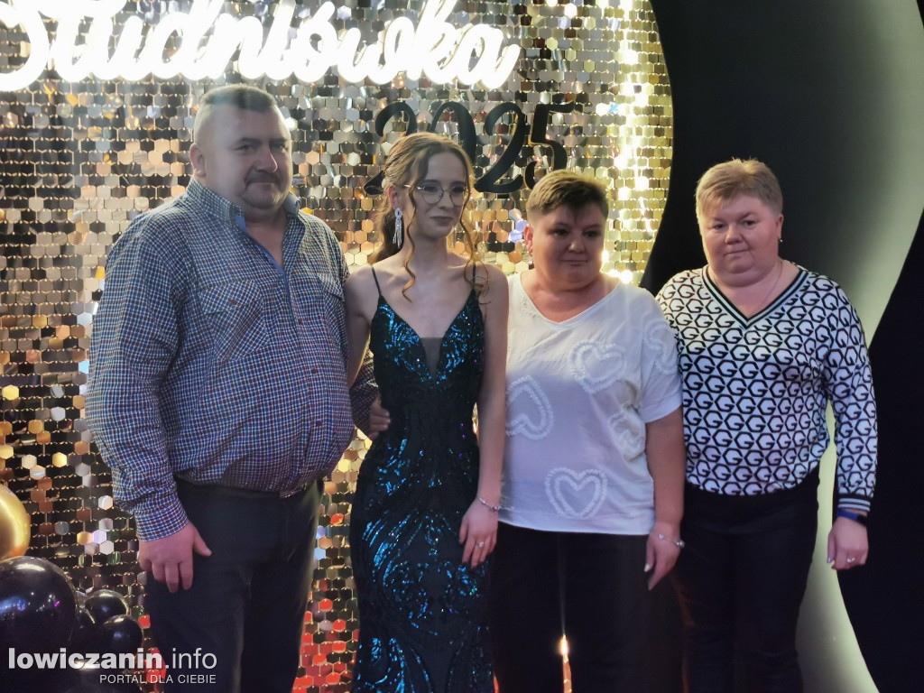Studniówka ZSCKR-u w Zduńskiej Dąbrowie