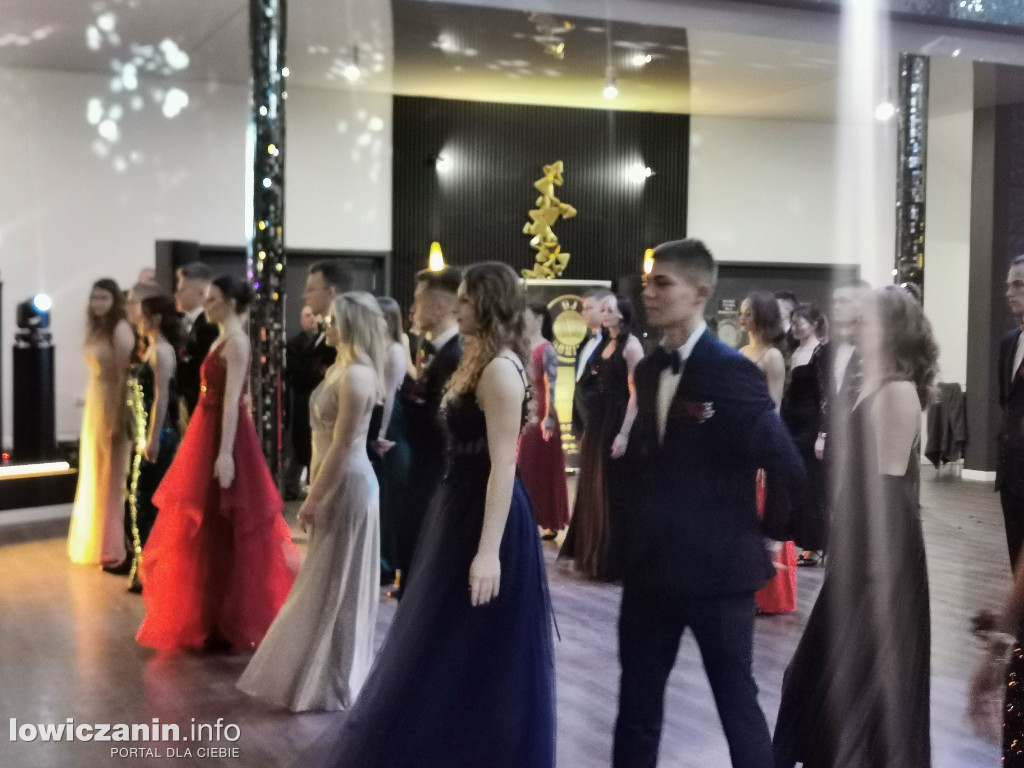 Studniówka ZSCKR-u w Zduńskiej Dąbrowie