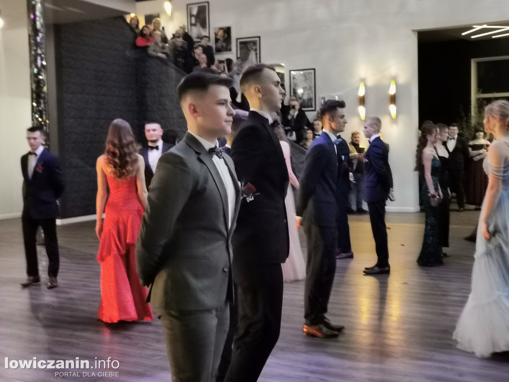 Studniówka ZSCKR-u w Zduńskiej Dąbrowie