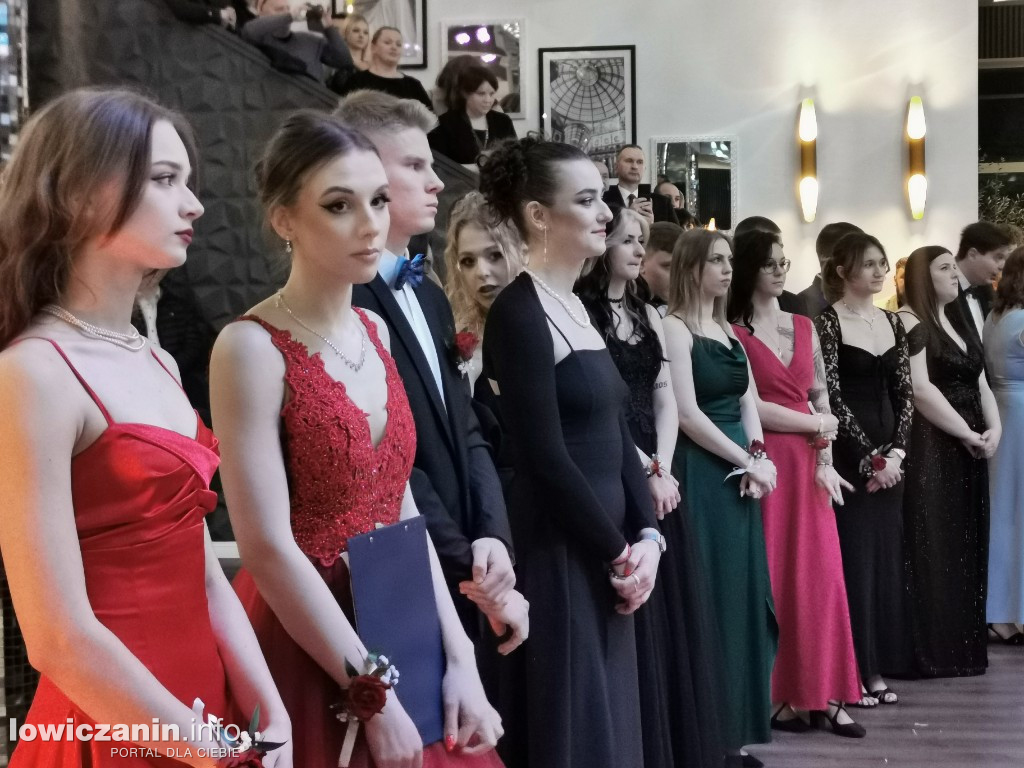 Studniówka ZSCKR-u w Zduńskiej Dąbrowie