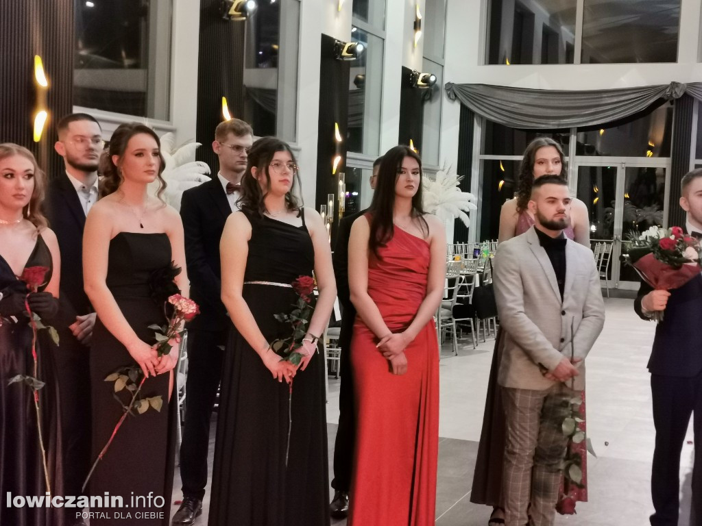 Studniówka ZSCKR-u w Zduńskiej Dąbrowie