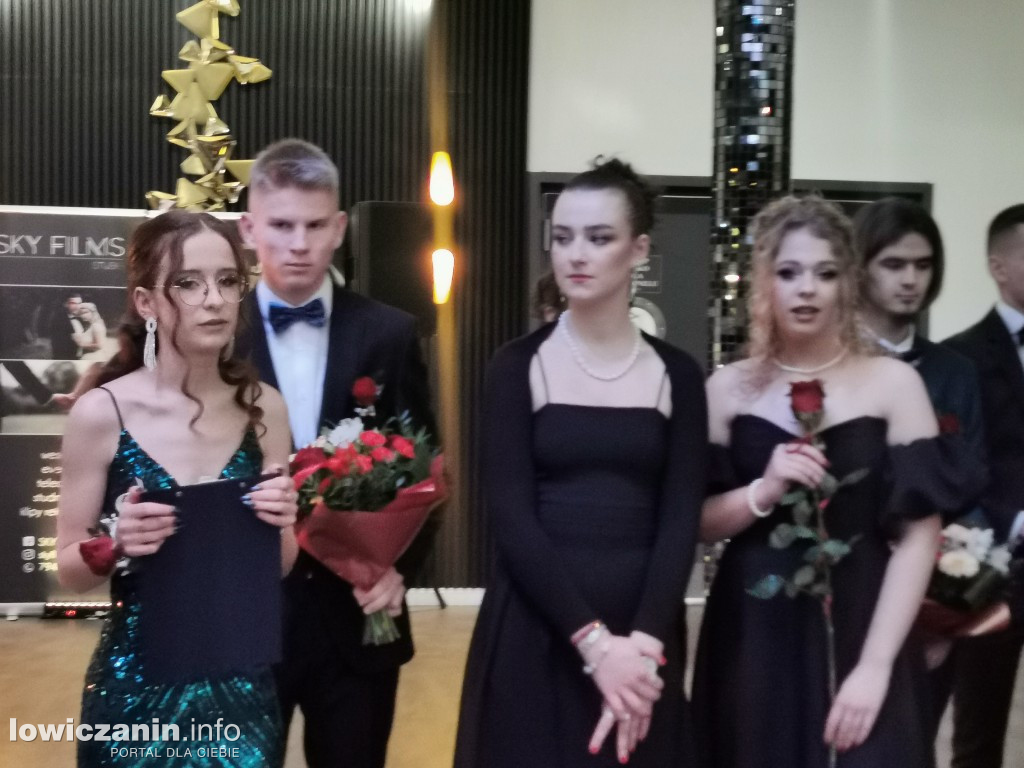 Studniówka ZSCKR-u w Zduńskiej Dąbrowie