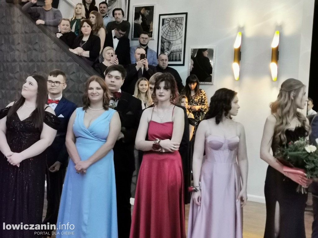 Studniówka ZSCKR-u w Zduńskiej Dąbrowie