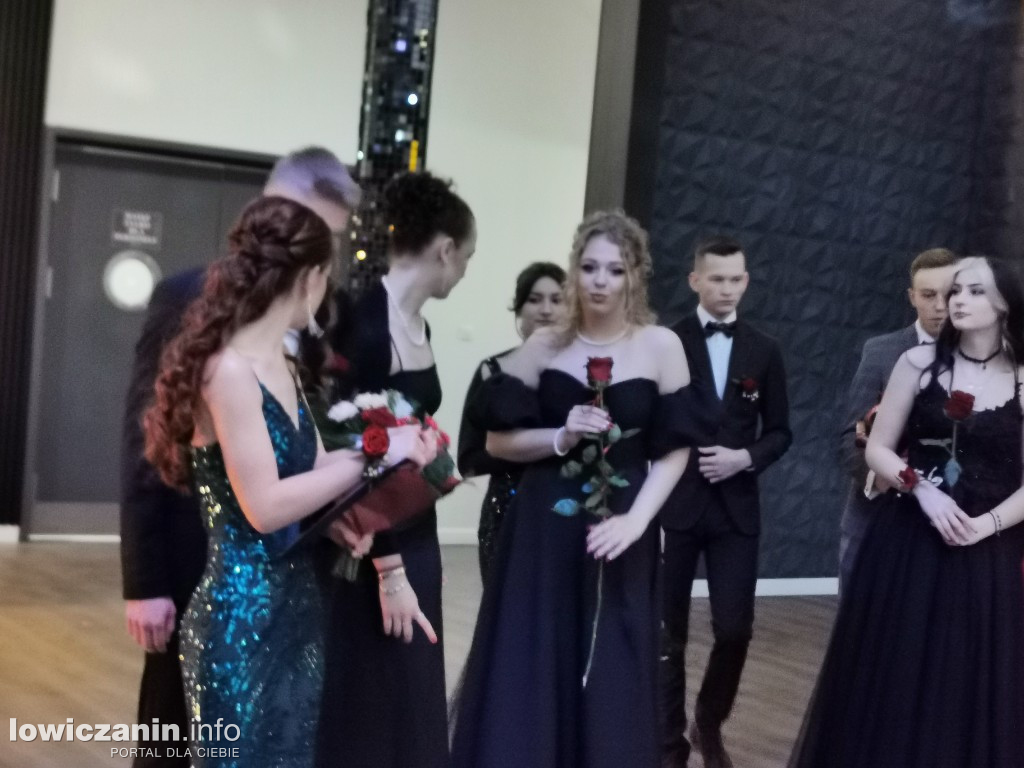Studniówka ZSCKR-u w Zduńskiej Dąbrowie