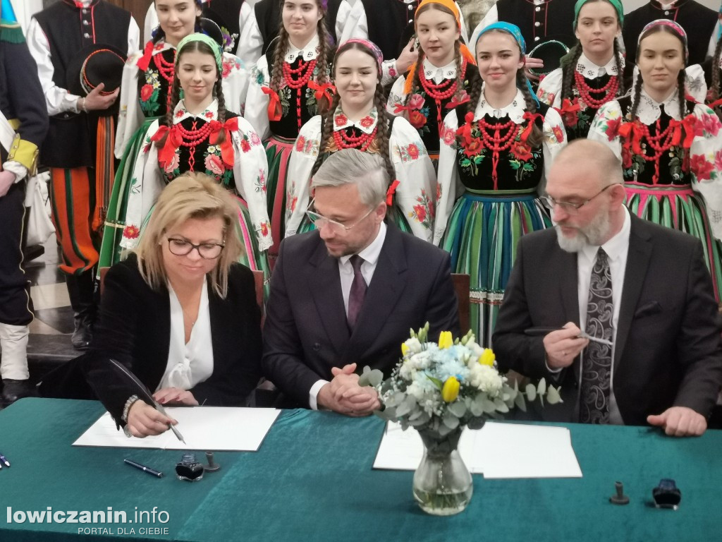 Podpisanie umowy z powiatem rypińskim