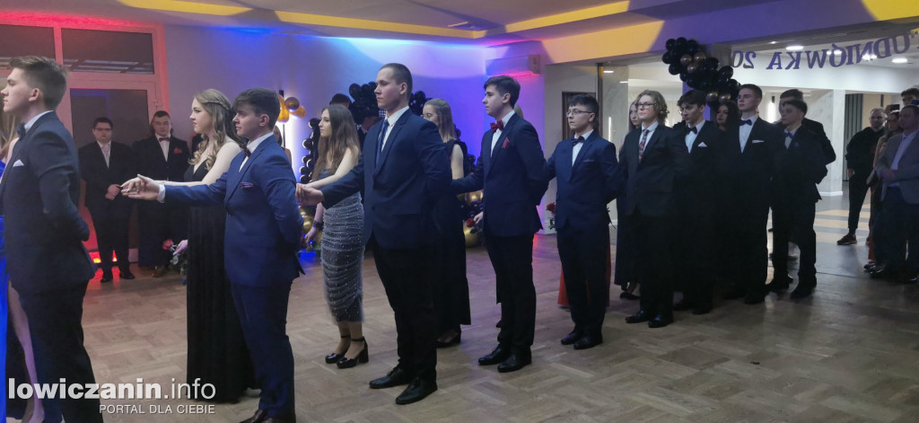 Studniówka uczniów ZST nr 1 w Łowiczu