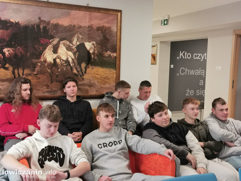 Spotkanie autorskie Mai Mużdżyńskiej w Miejskiej Bibliotece w Łowiczu