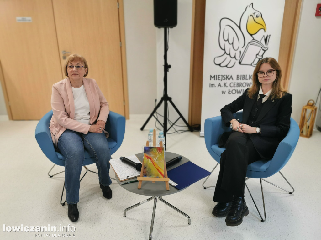 Spotkanie autorskie Mai Mużdżyńskiej w Miejskiej Bibliotece w Łowiczu