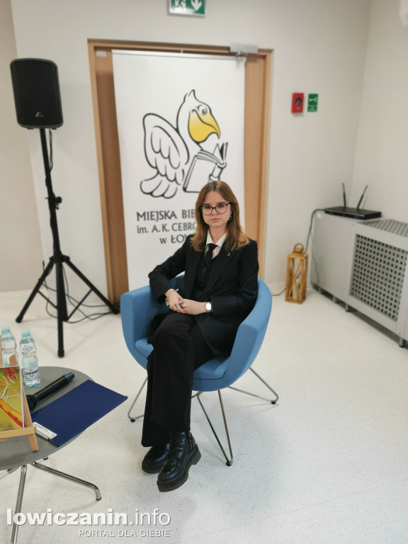 Spotkanie autorskie Mai Mużdżyńskiej w Miejskiej Bibliotece w Łowiczu