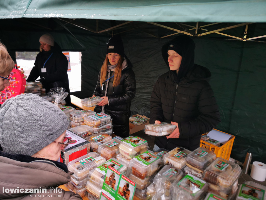 Charytatywny kiermasz ciast w Bełchowie