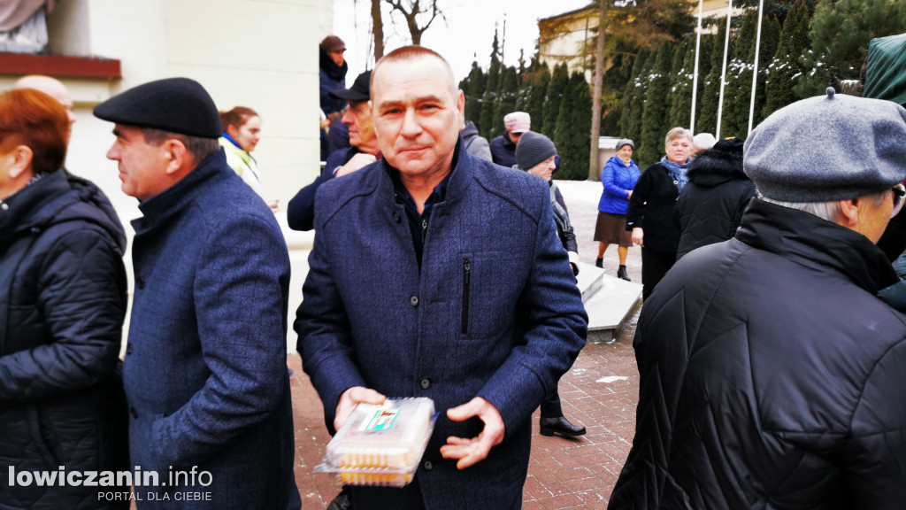 Charytatywny kiermasz ciast w Bełchowie