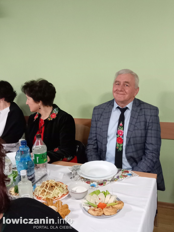 Wręczenie Tyncowych Wróbli przez Zespół Śpiewaczy Ksinzoki