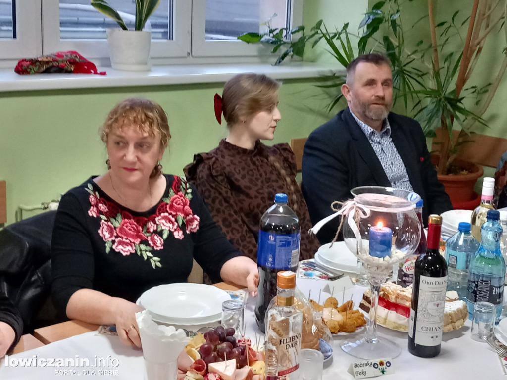 Wręczenie Tyncowych Wróbli przez Zespół Śpiewaczy Ksinzoki