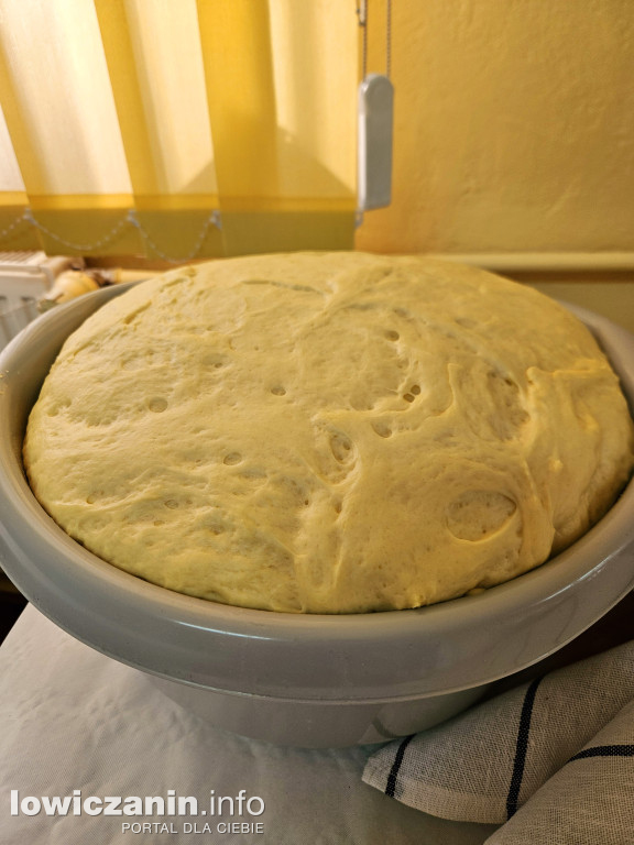 Jutro Tłusty Czwartek, ale pączki smażyły dziś