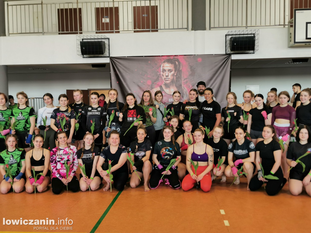 Seminarium muaythai z Justyną Jędrzejczyk