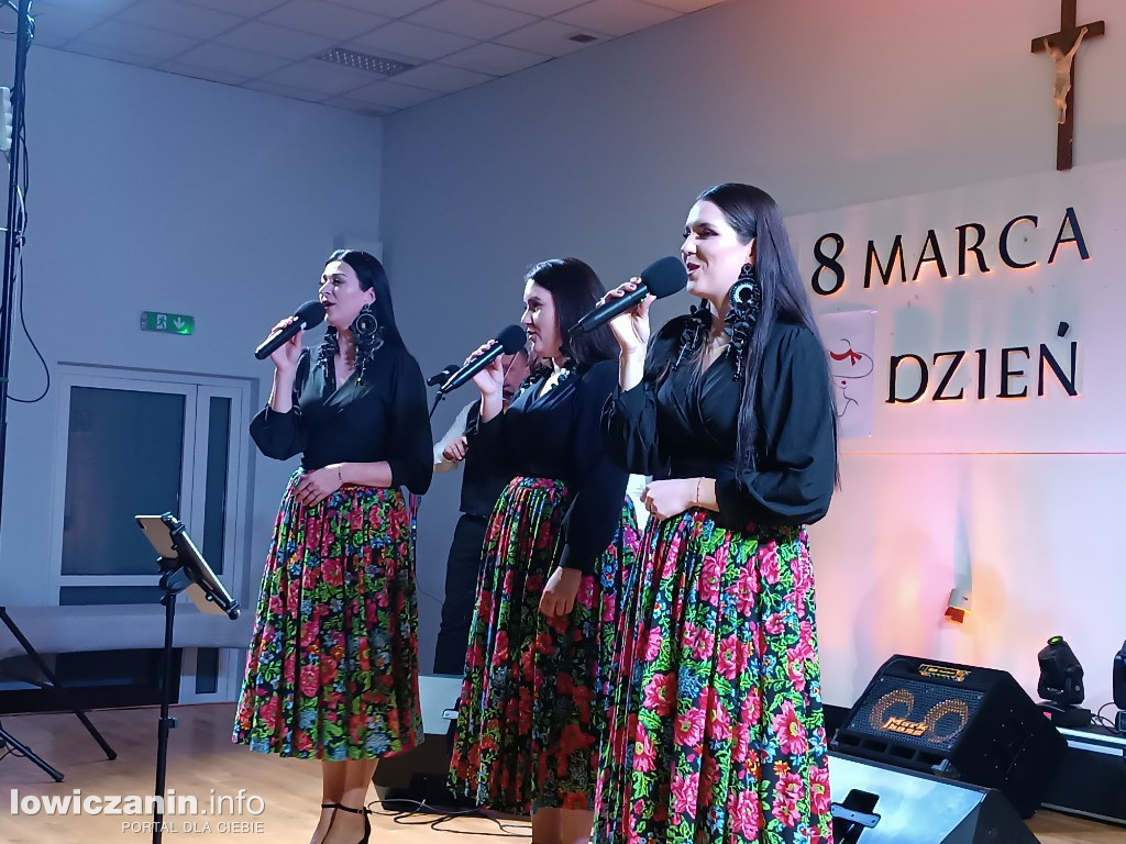 Dzień Kobiet w Sannikach